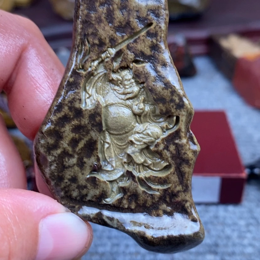 【闪购商品】原石雕刻手把件