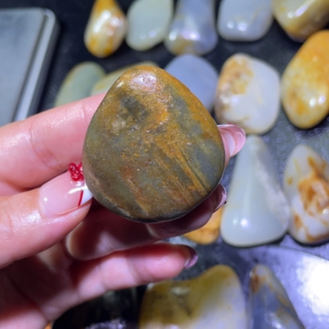 【闪购商品】颈饰未镶嵌和田玉