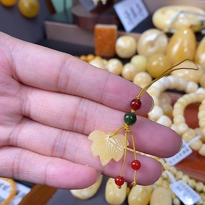 琥珀未镶嵌裸石手机挂