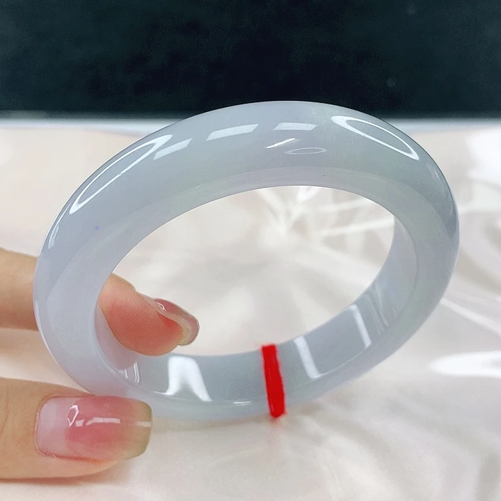 翡翠未镶嵌手镯圈55.8，79011