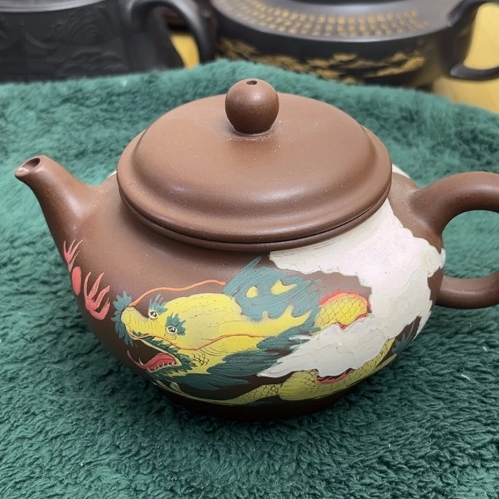 紫砂茶壶完美无暇
