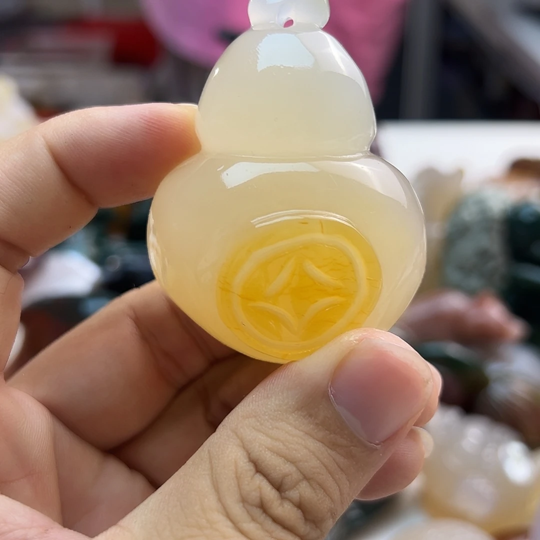 玛瑙/玉髓未镶嵌颈饰