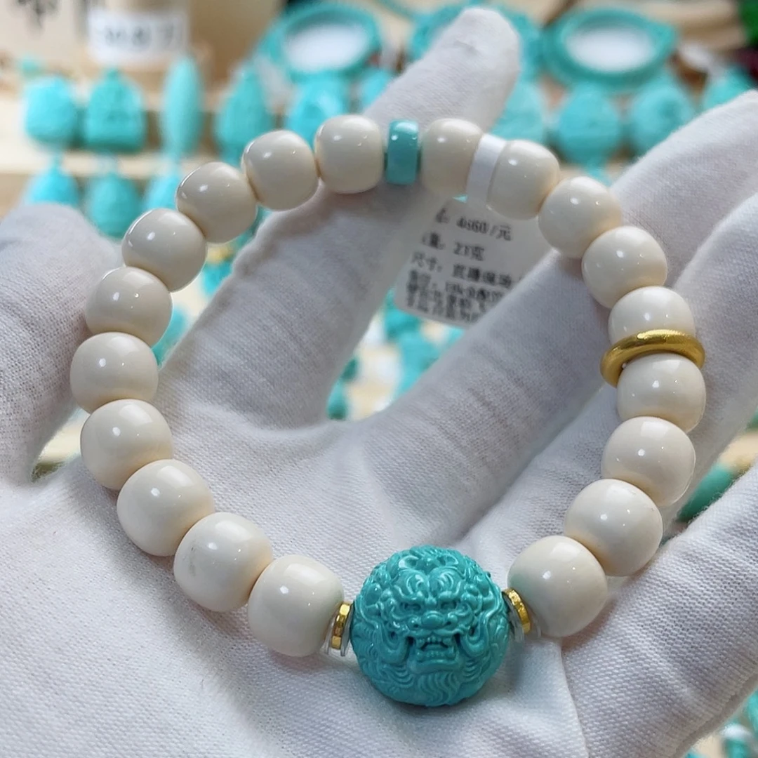 18K金镶嵌绿松石珠宝奇石