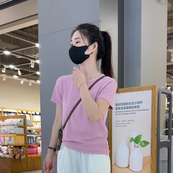 2025夏季新款圆领短袖t恤宽松休闲短款百搭显瘦弹力半袖上衣潮流