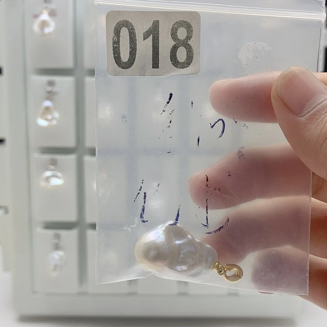 合金颈饰淡水珍珠