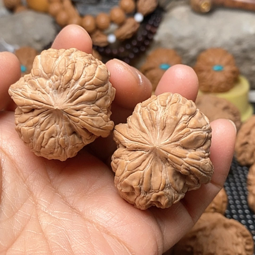 【闪购商品】文玩核桃把件闷墩全品36