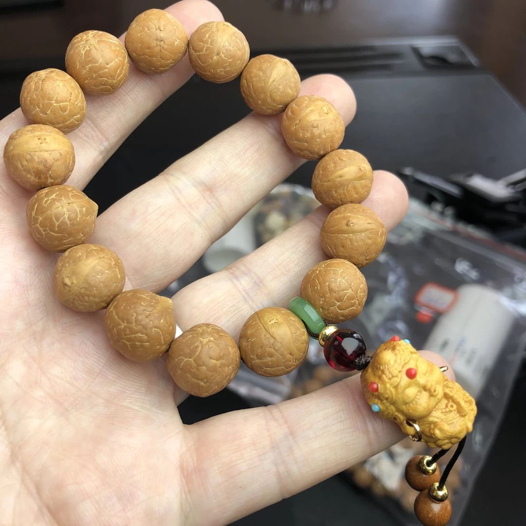 凤眼菩提手串男女款卡12 375（无礼盒）