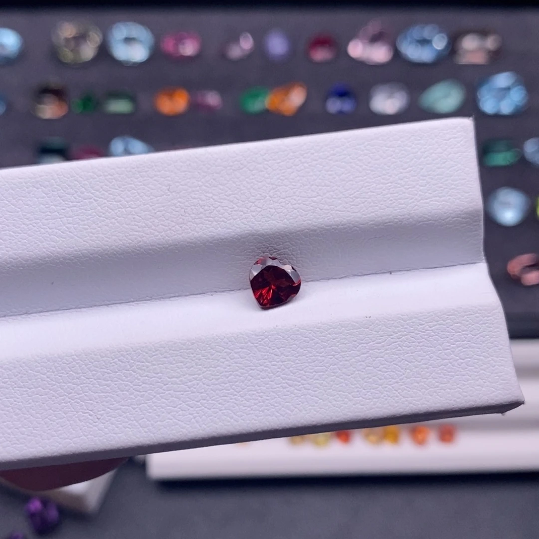 石榴石裸石未镶嵌99分