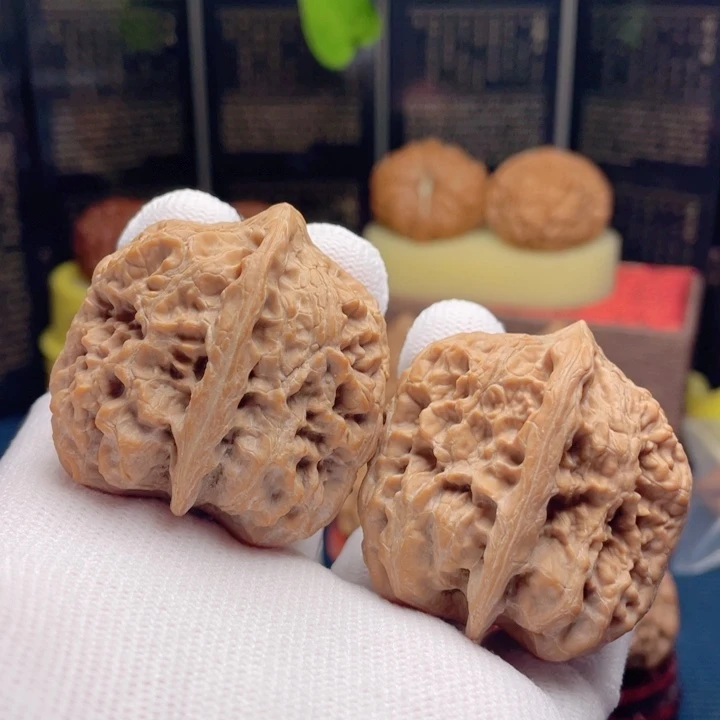 文玩核桃吊坠35全品西北将军