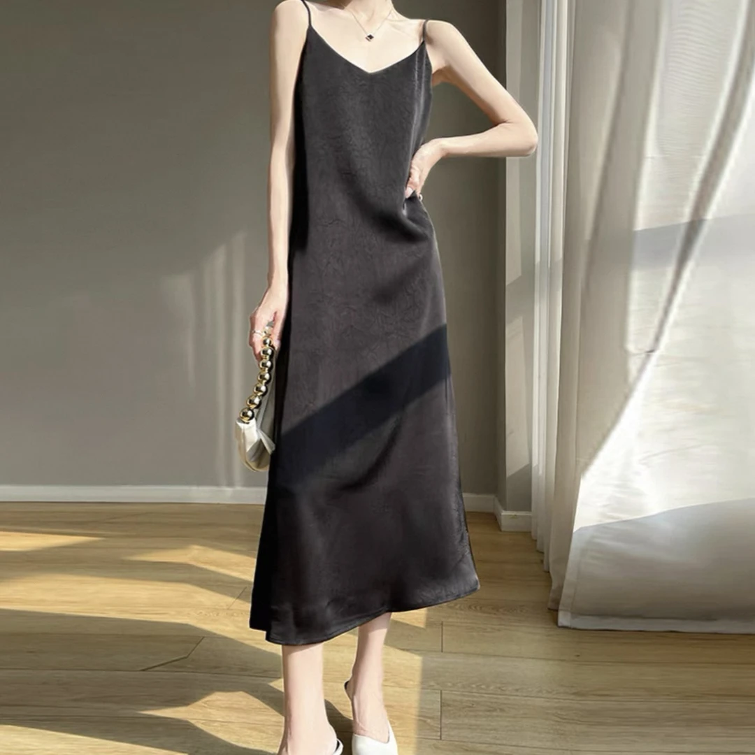 611时尚舒适吊带连衣裙