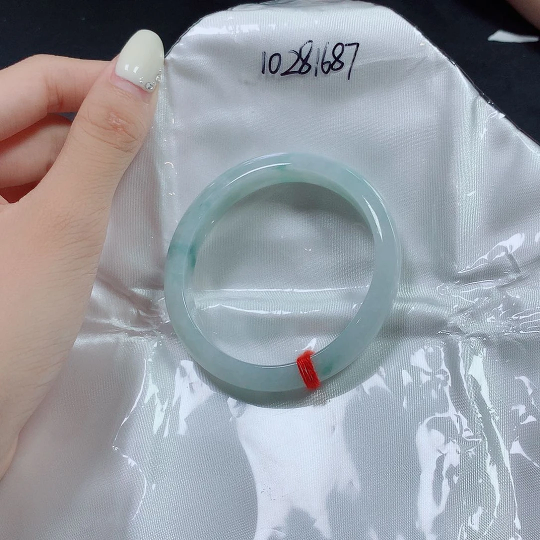 c***e翡翠未镶嵌手镯翡翠手镯52