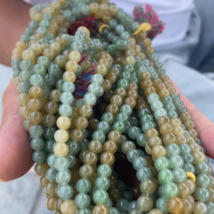 和田玉未镶嵌颈饰多样性发货，发其一