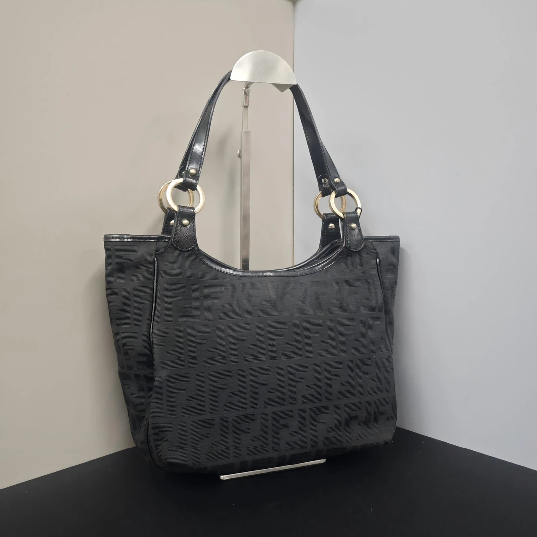 99新 FENDI/芬迪 /夏vv0926/单肩包/15869311