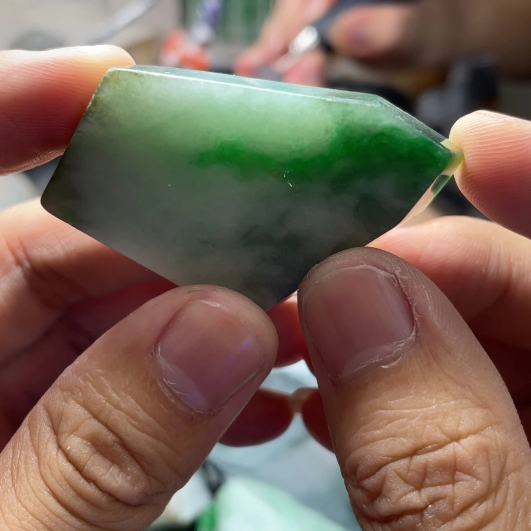 定制翡翠未镶嵌福*?