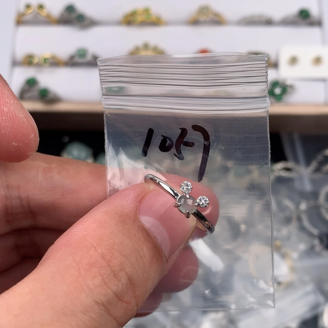 未镶嵌戒指翡翠1057