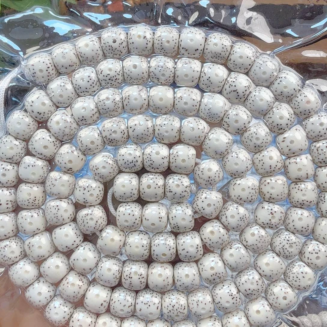 店***二吊坠星月菩提开封不退换