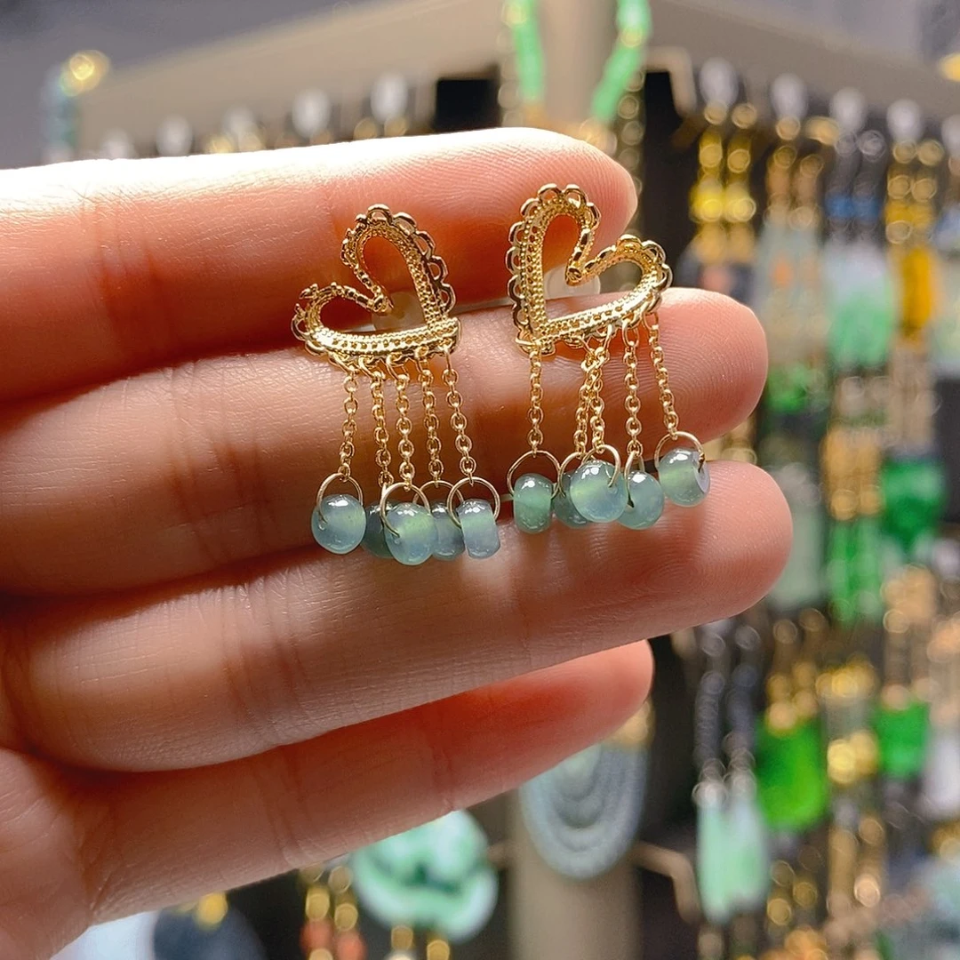 未镶嵌翡翠耳饰翡翠