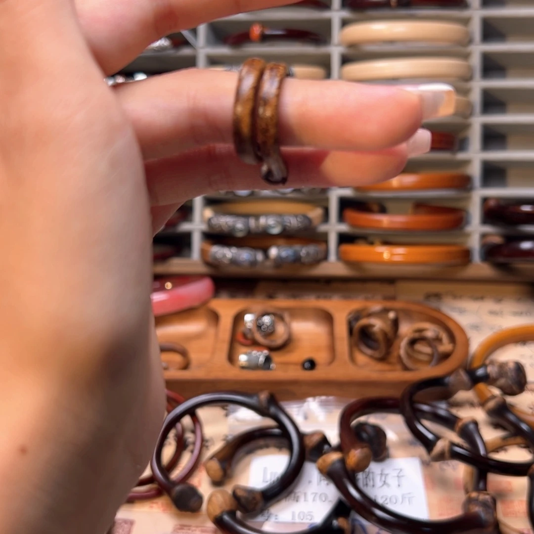 L****藤类手串/手链藤镯