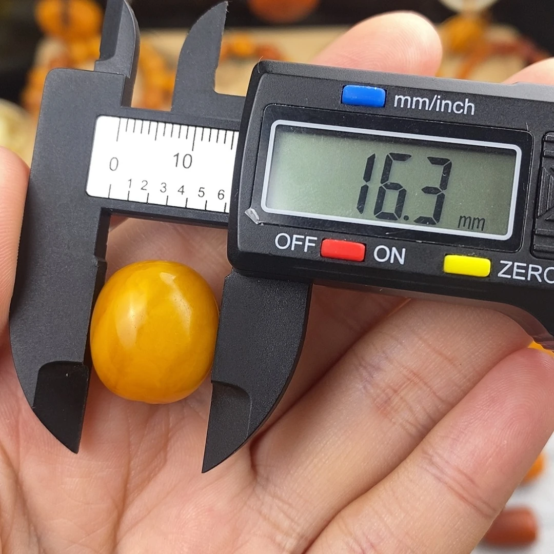 琥珀未镶嵌裸石蜜蜡