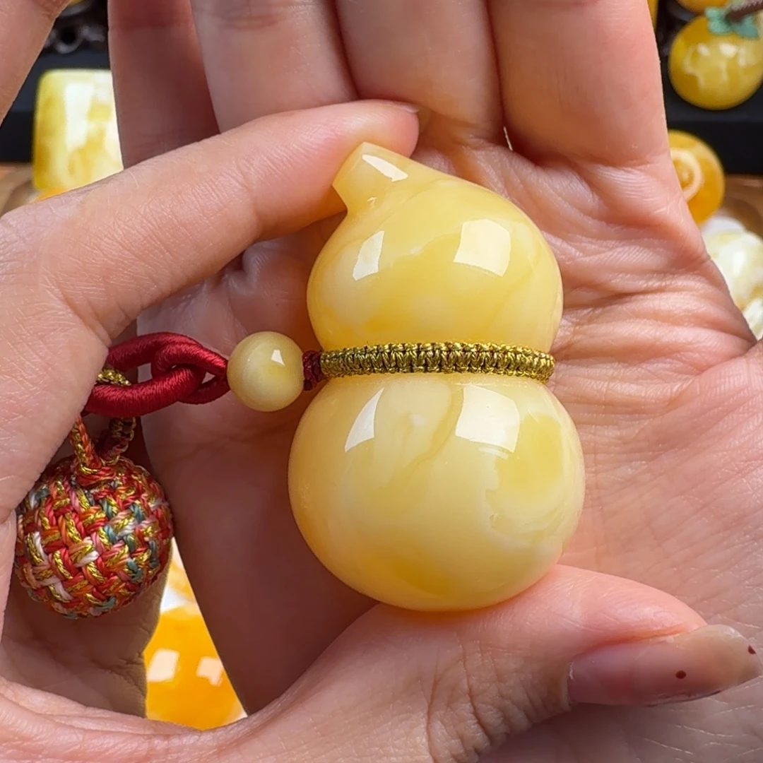 琥珀未镶嵌颈饰纯天然琥珀蜜蜡无优化