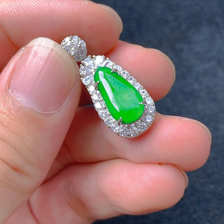 翡翠银S925镶嵌颈饰