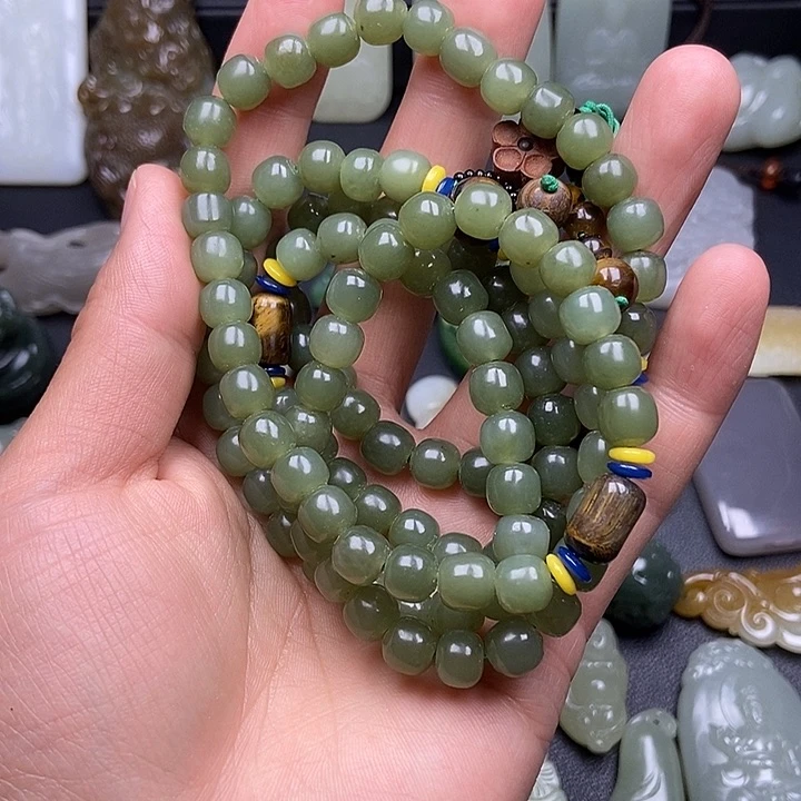 未镶嵌和田玉挂件