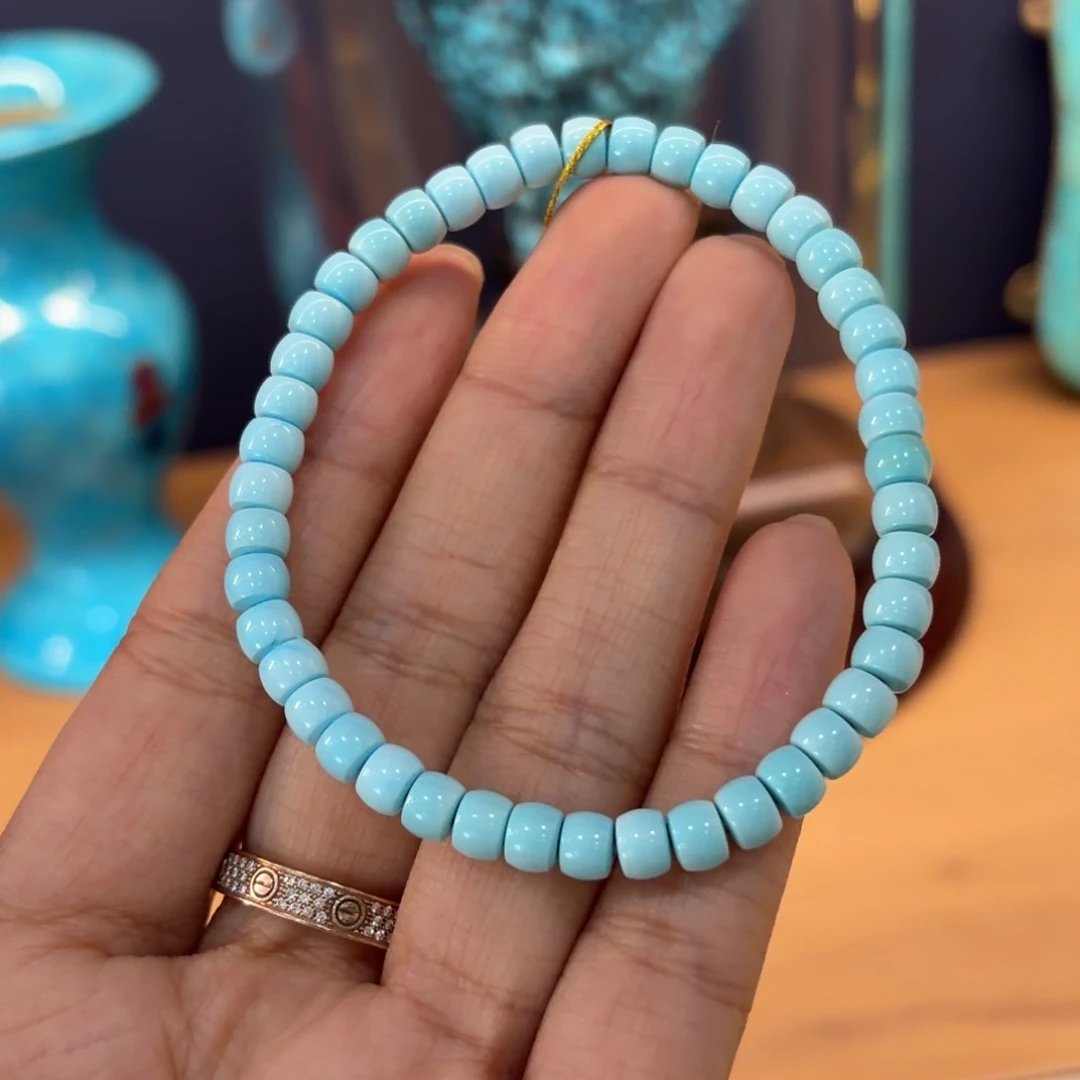 绿松石未镶嵌颈饰