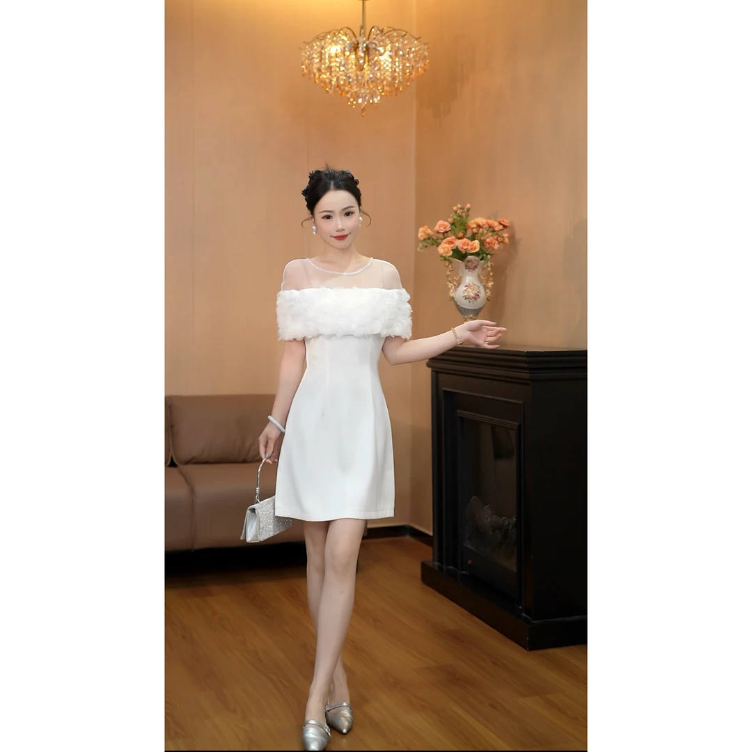 3960【玫瑰诗语】设计师款立体玫瑰花拼接钉珠圆领气质连衣裙