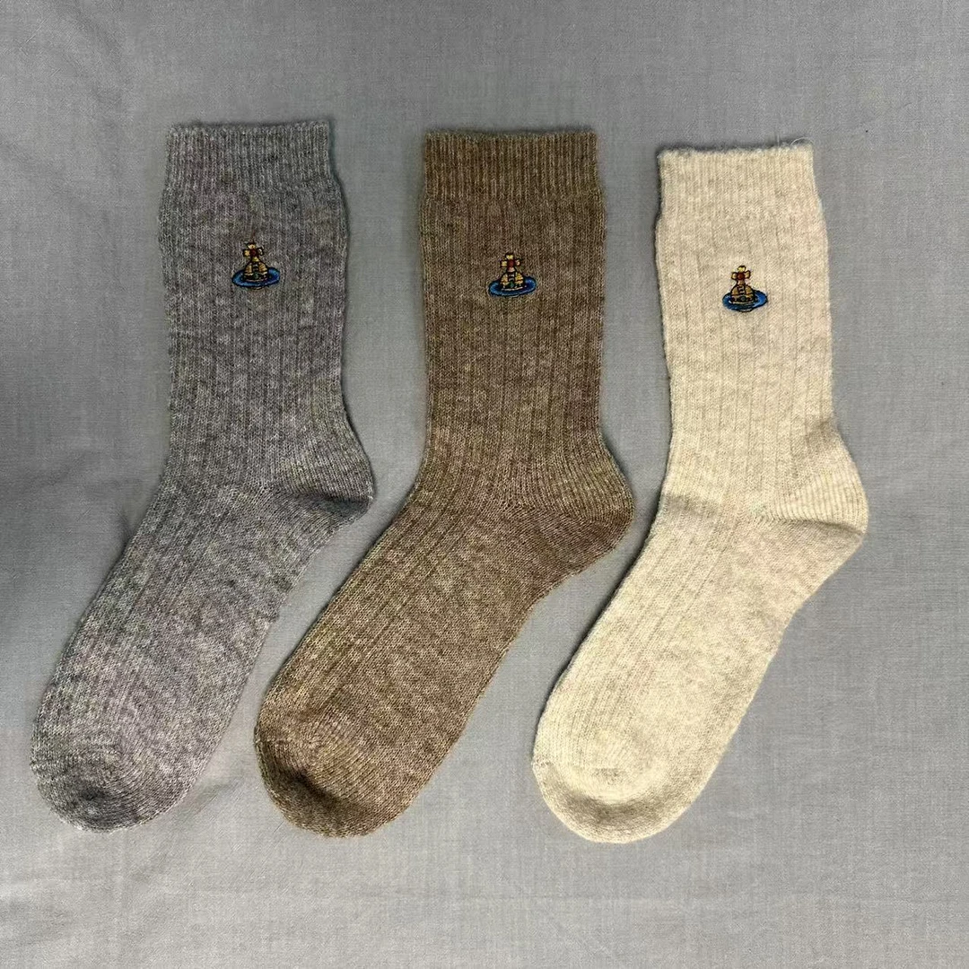 日本西太后土星系列纯色绒毛中筒袜