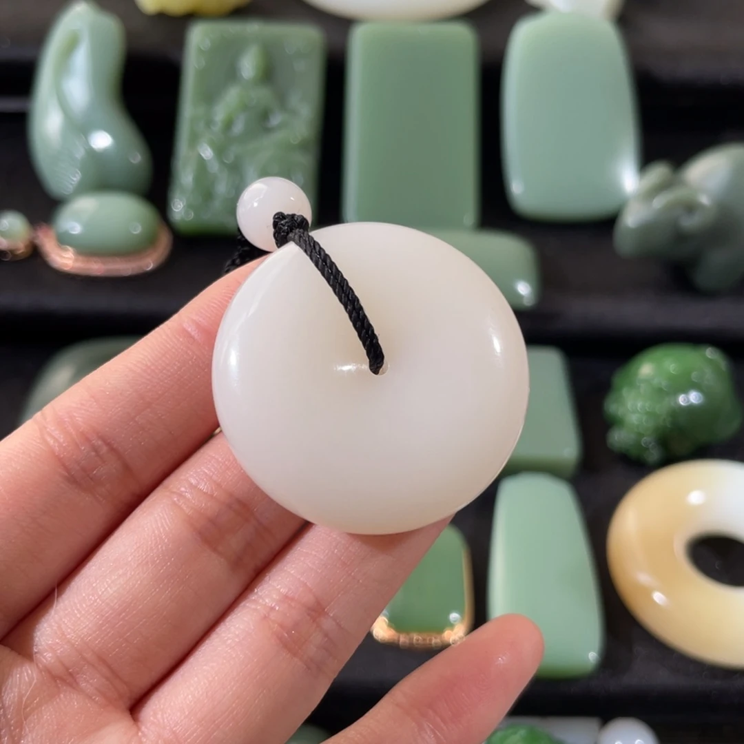 和田玉手链未镶嵌