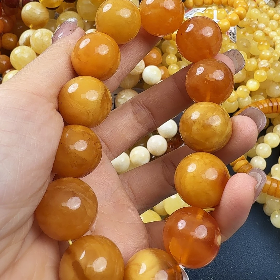 琥珀未镶嵌珠宝奇石