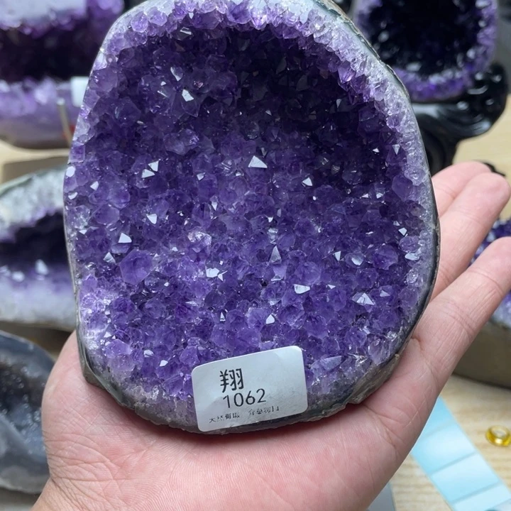 未镶嵌紫晶大型摆件（非配饰）