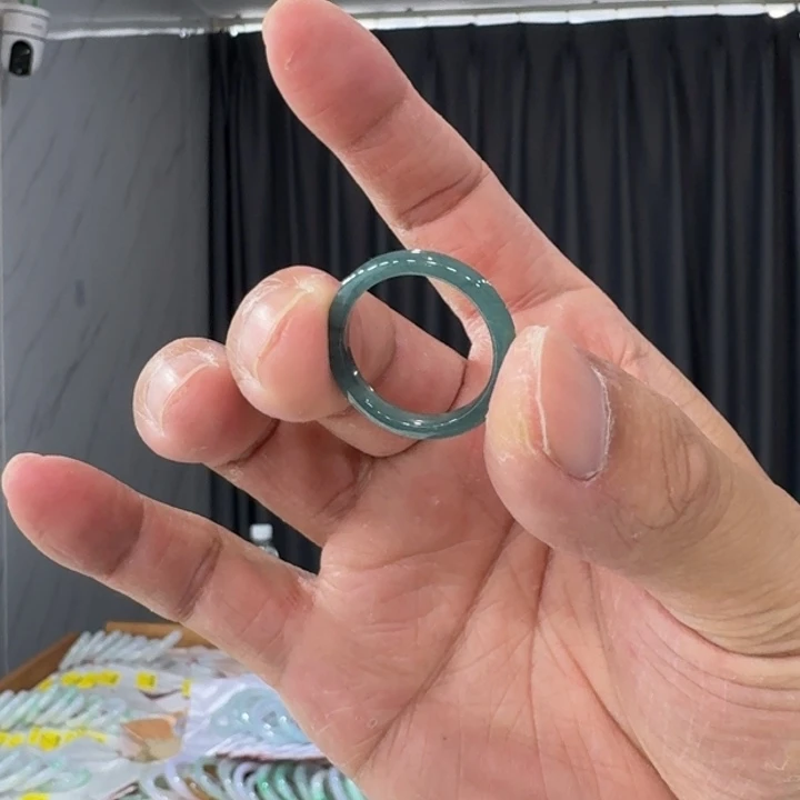 翡翠戒指未镶嵌纯天然翡翠a货
