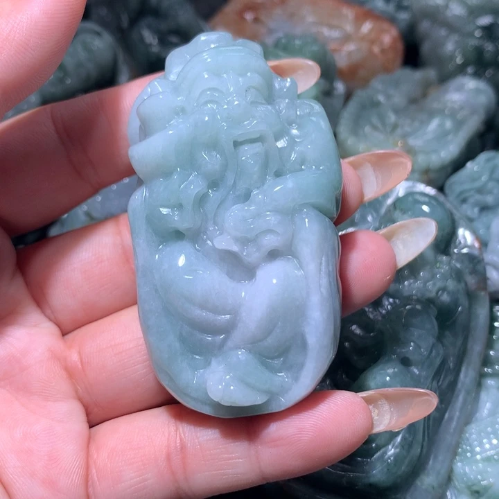 翡翠未镶嵌颈饰保真天然A货翡翠