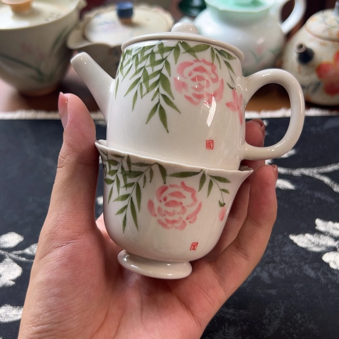 茶具等产品的生产和销售为