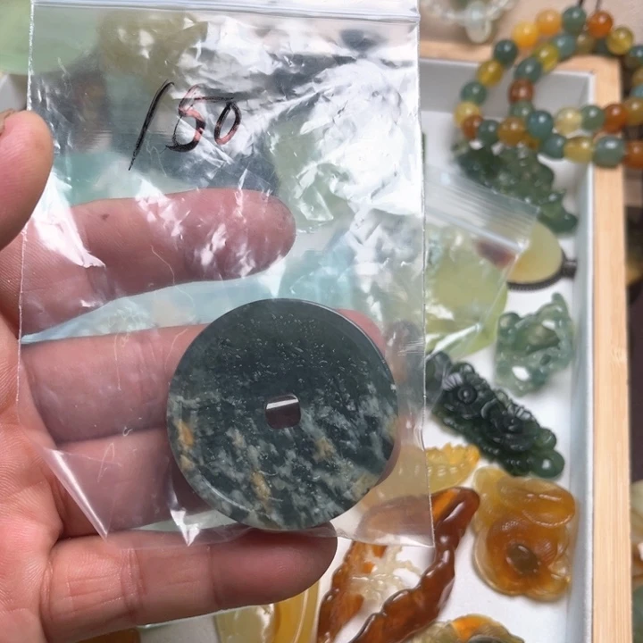 L***球未镶嵌蛇纹石玉岫玉