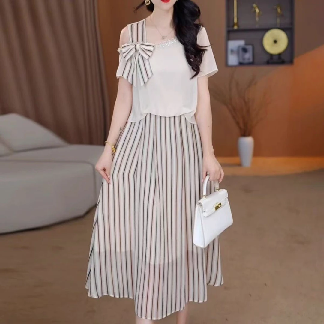 5402#优雅新款气质时尚大气减龄收腰显瘦连衣裙