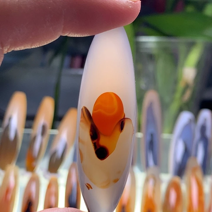 未镶嵌玛瑙/玉髓珠宝半成品39