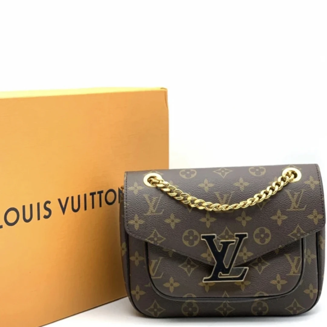 99新 LouisVuitton/路易威登 老花lvpassy邮差包