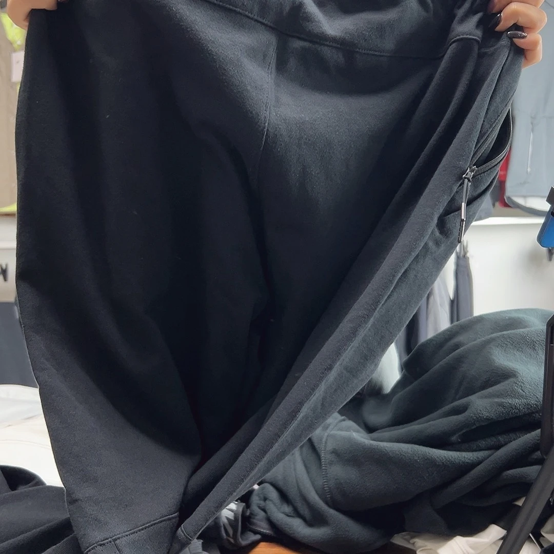 杨***二6592裤子 XL 不退换
