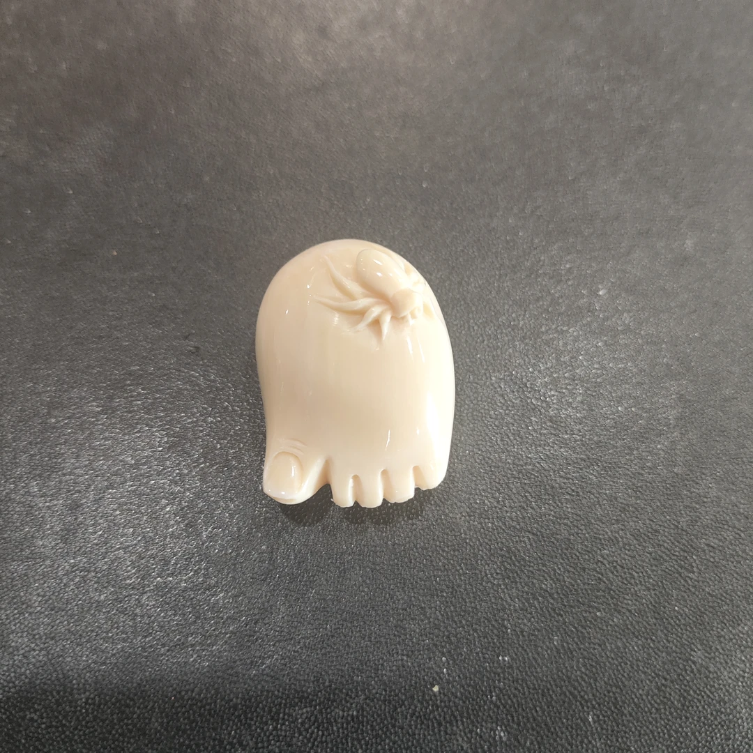 猛犸约12.2克雕刻件ZL1117