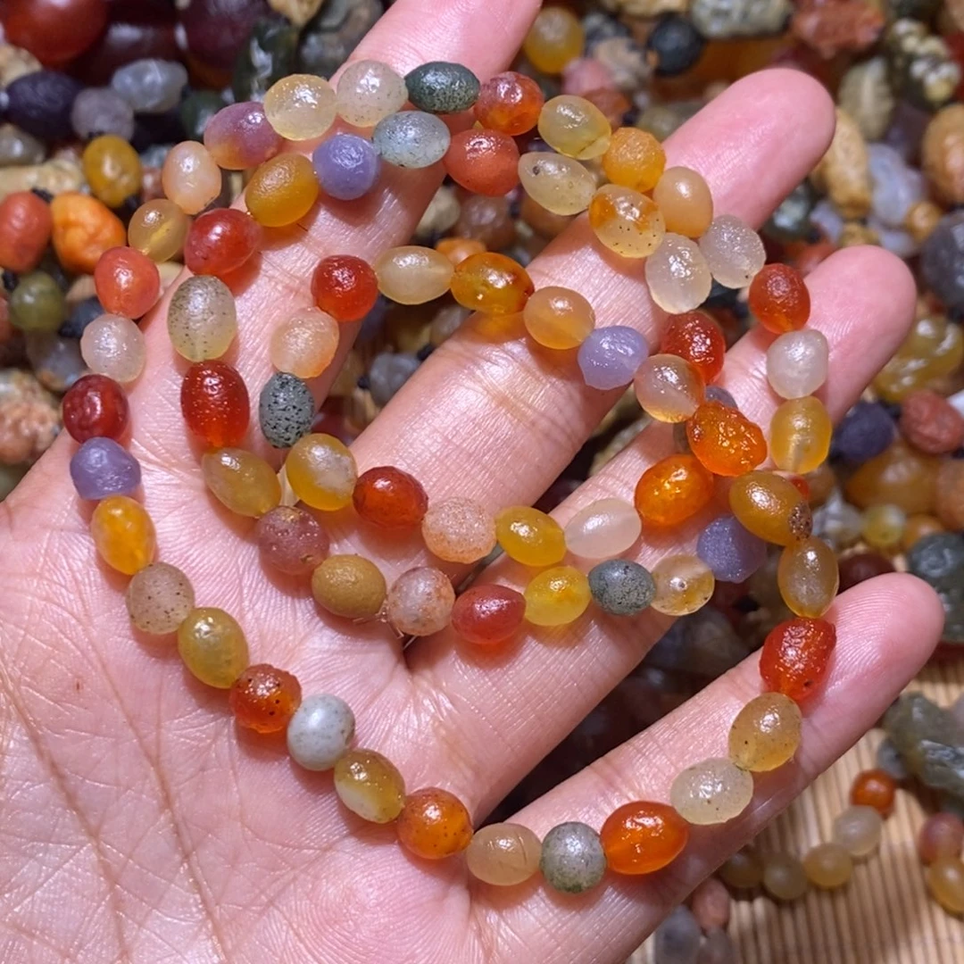 奥***是阿拉善天然戈壁石