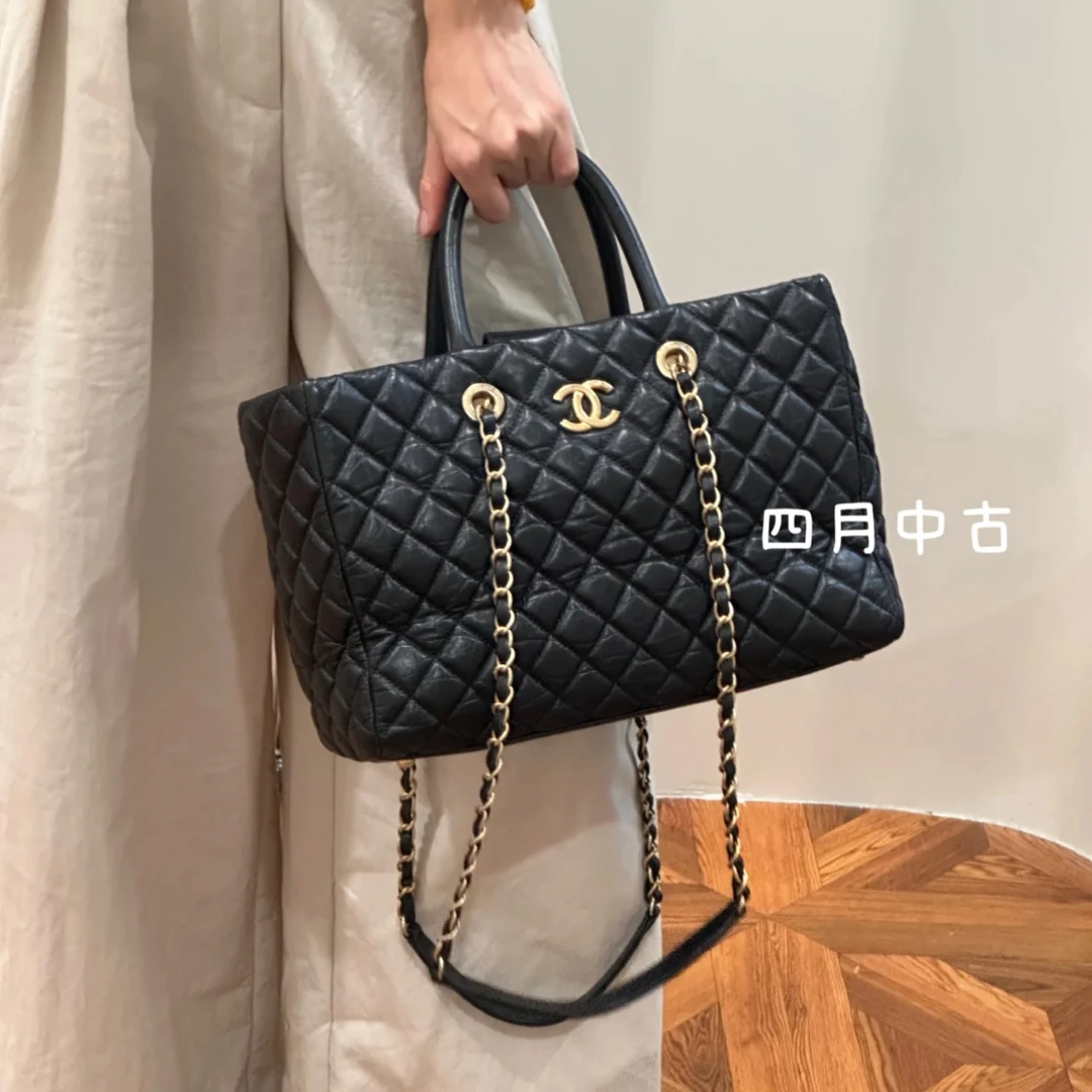 95新 Chanel/香奈儿 2way黑金油蜡牛皮托特包