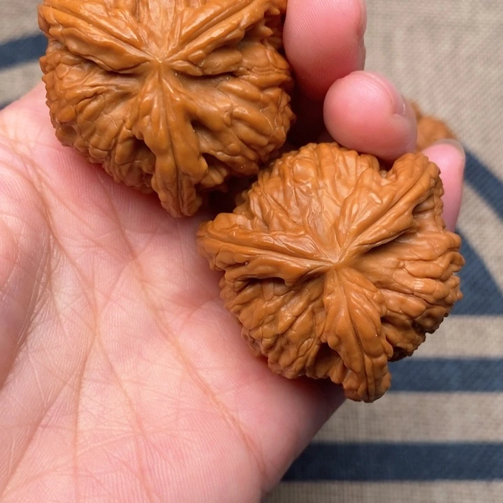吊坠文玩核桃小***岳