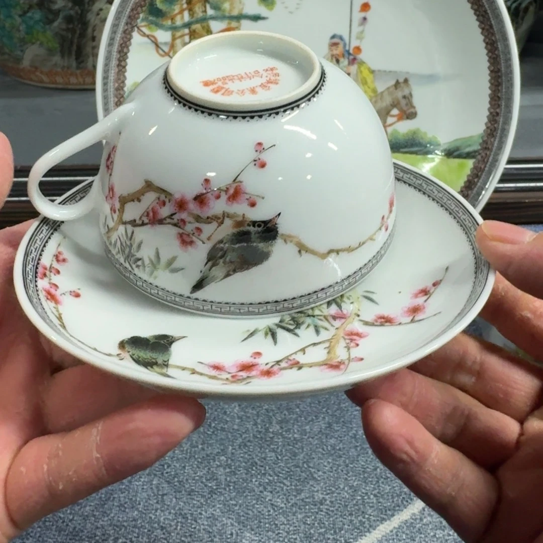 祥***子景德镇陶瓷艺术品