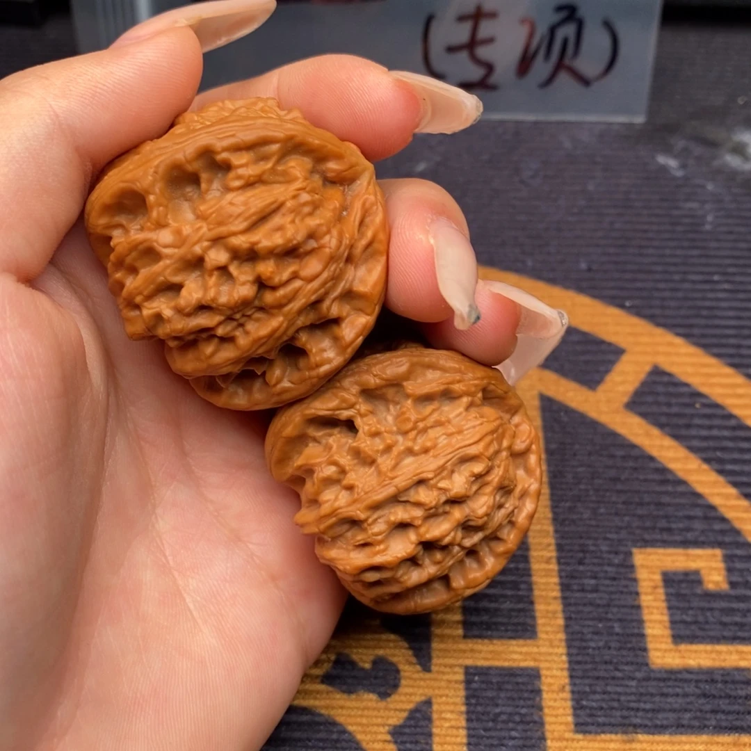 修***修吊坠文玩核桃白狮子