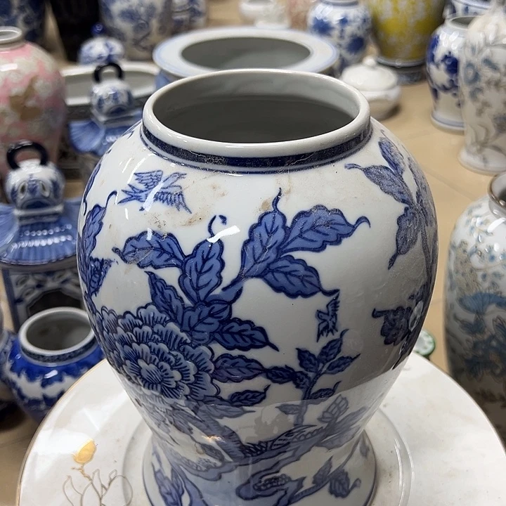 瓷片微瑕。。。。。。。。。。。。。