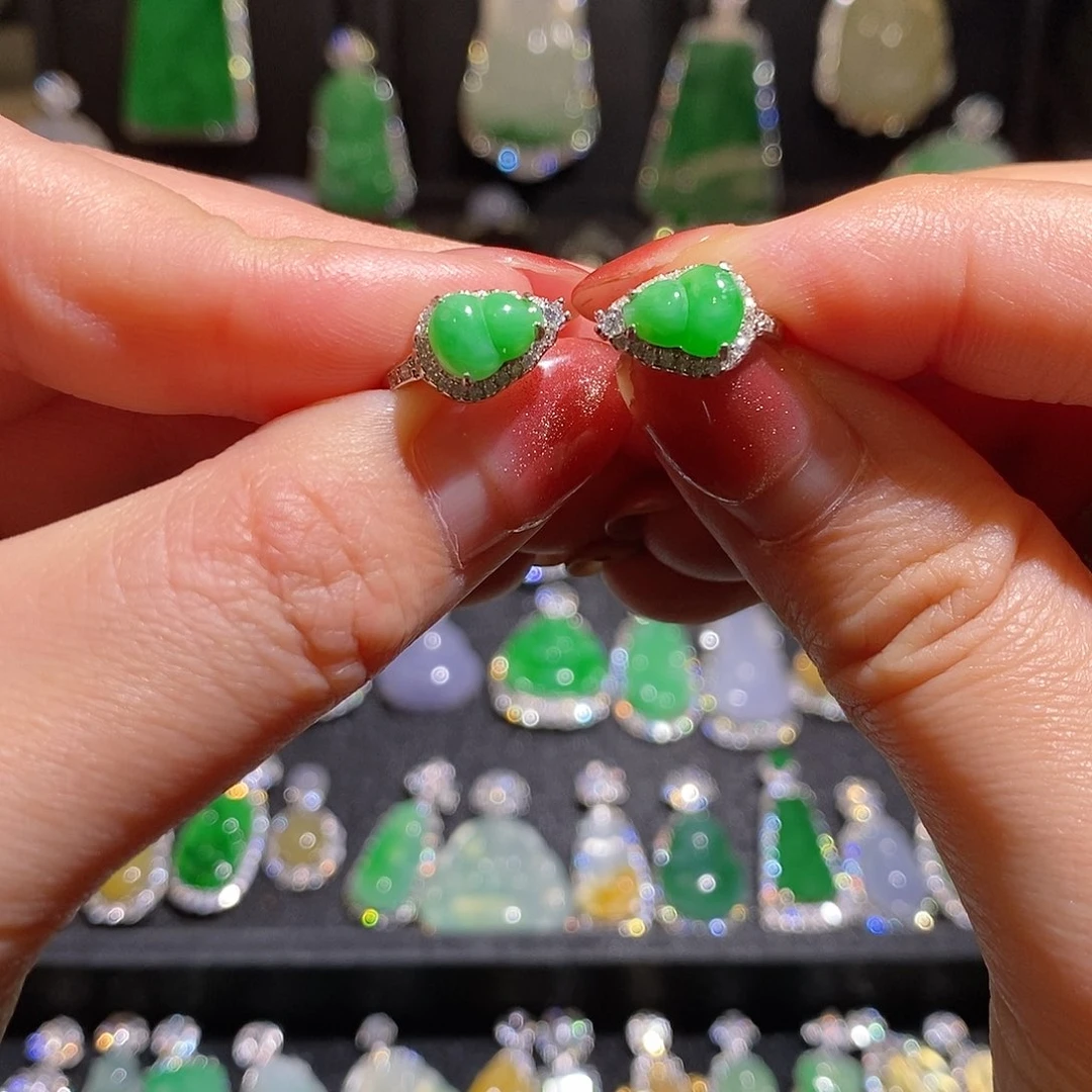 颈饰银S925镶嵌翡翠@****天然翡翠