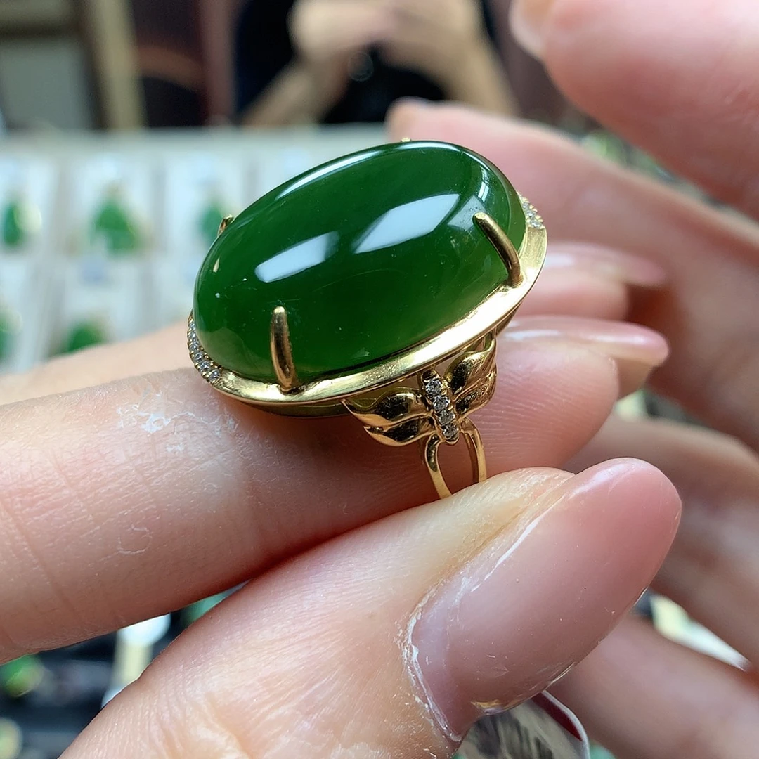18K金镶嵌戒指和田玉1520