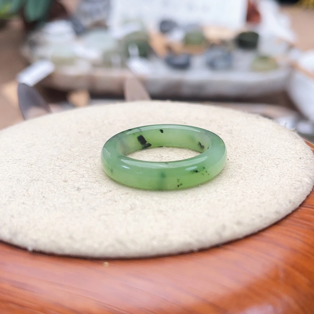 和田玉戒指未镶嵌c33乌兰海原切18.6不退货